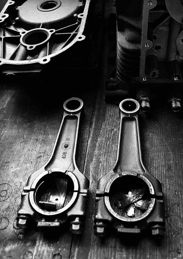 Comment les mécaniciens peuvent mieux aider leurs clients en choisissant EMAFECAR pour les pièces de rechange automobiles