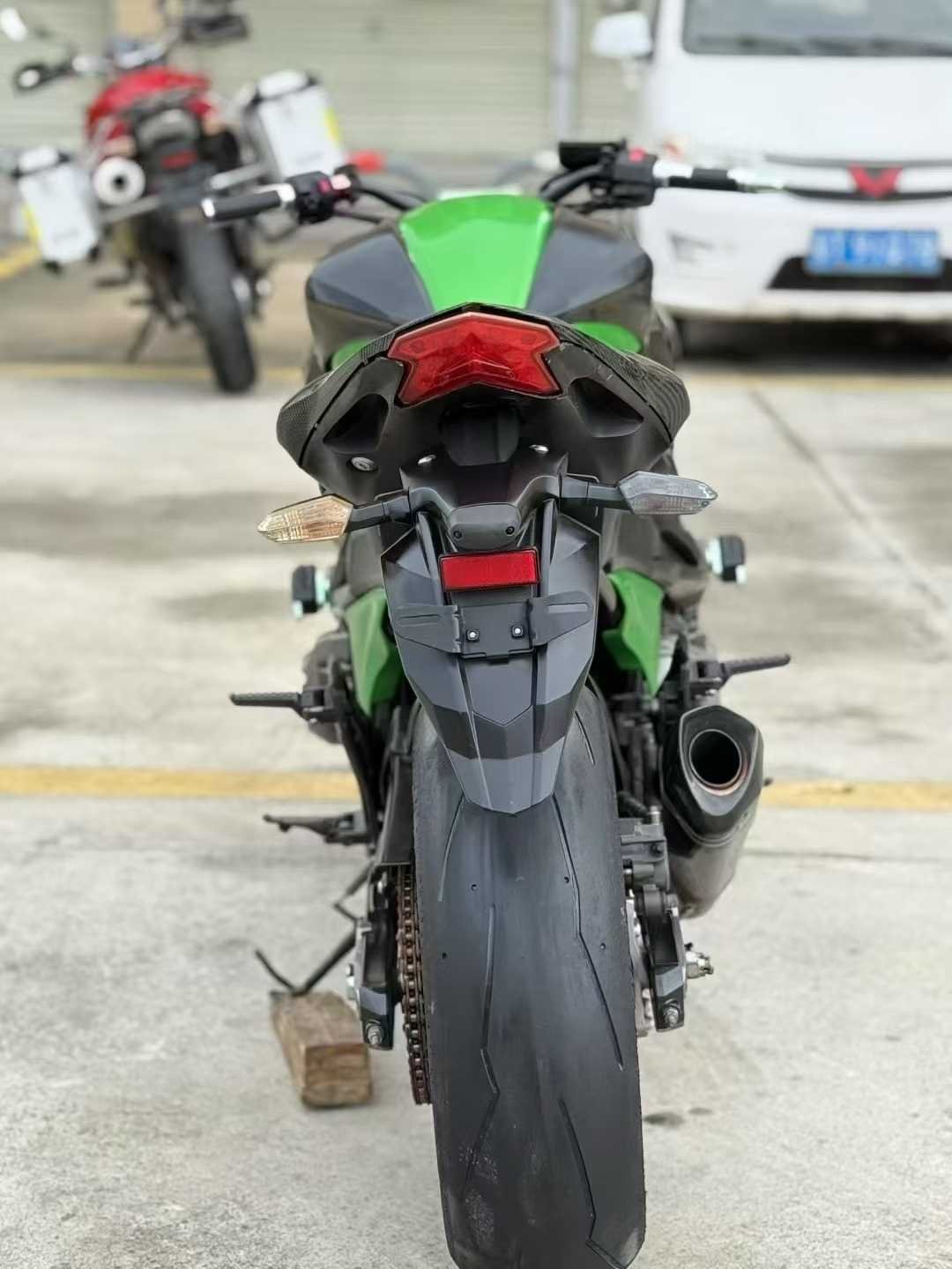 Kawasaki Z800 – Année 2015 – Image 2