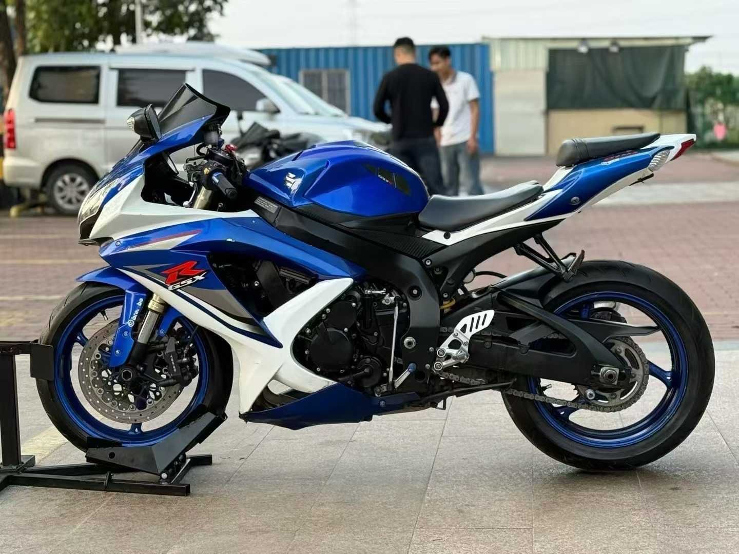 Suzuki GSX-R600 K8-2012 – Image 4