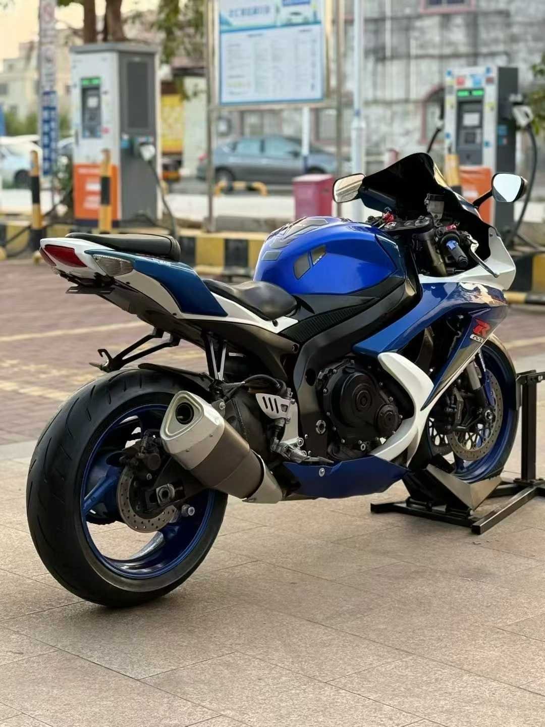 Suzuki GSX-R600 K8-2012 – Image 3