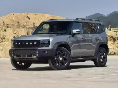 L’essor fulgurant de JETOUR : Comment la marque chinoise redéfinit le segment des SUV familiaux et de l’aventure